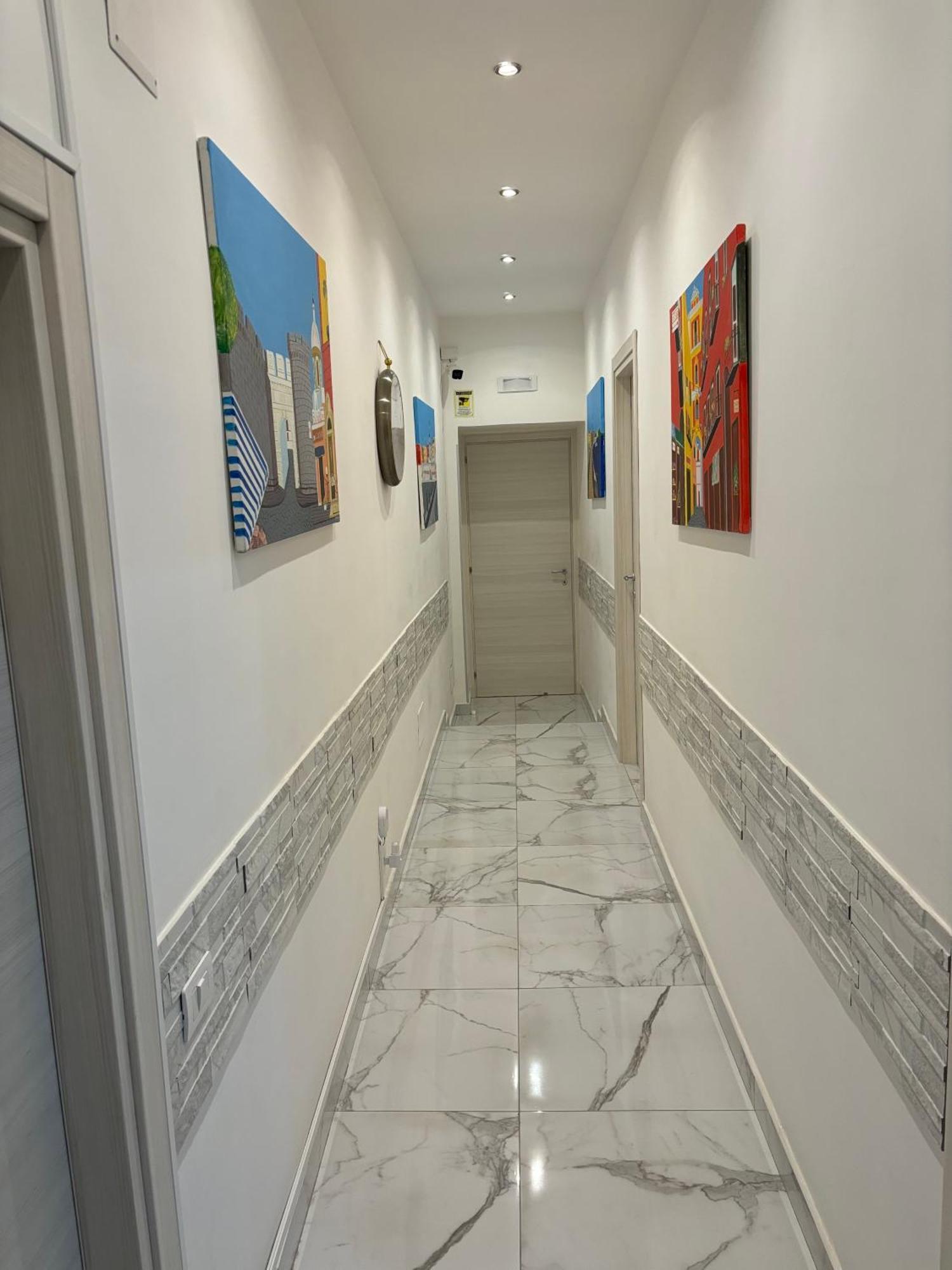 B&B Alla Stazione Наполи Екстериор снимка