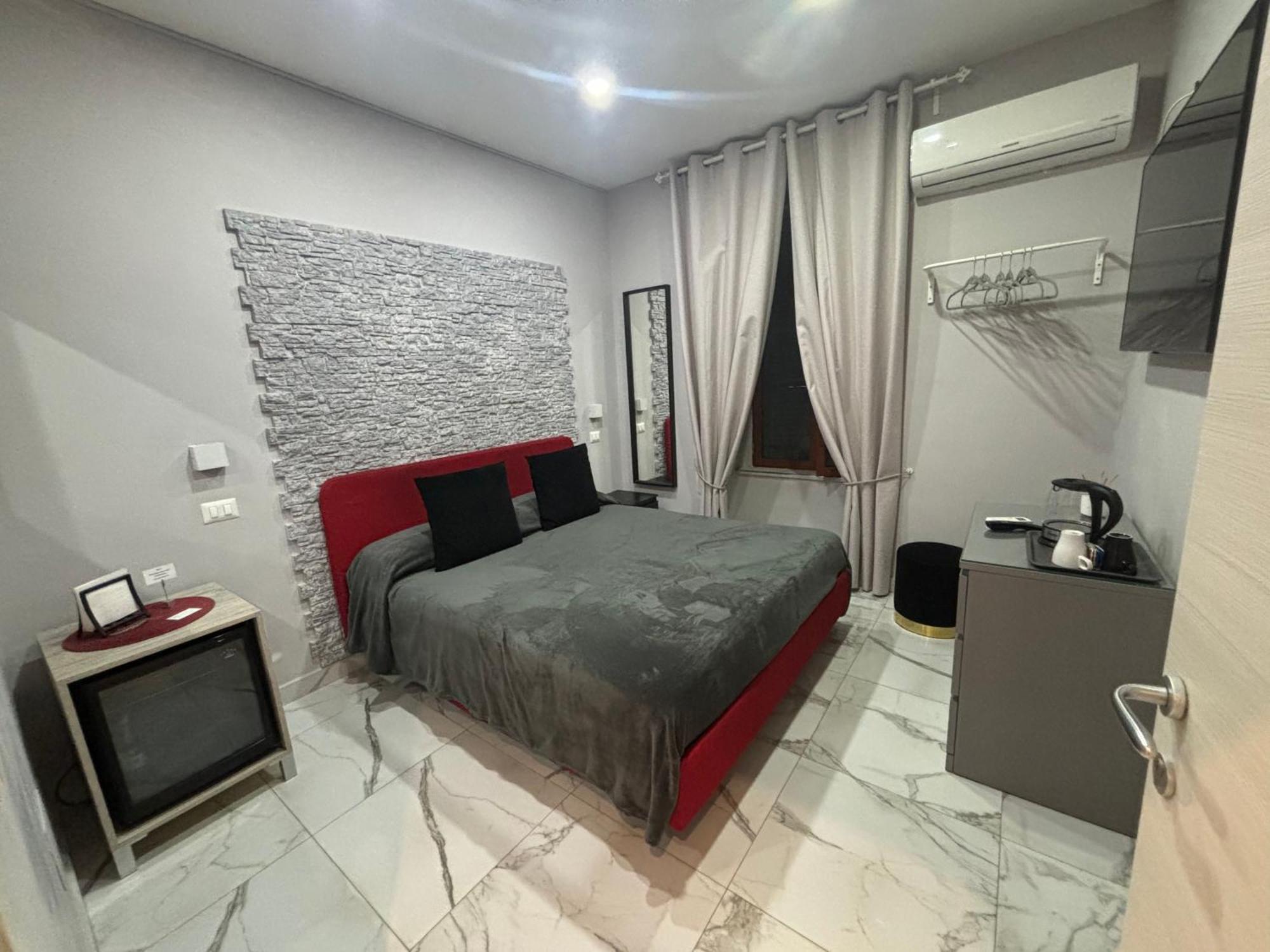 B&B Alla Stazione Наполи Екстериор снимка