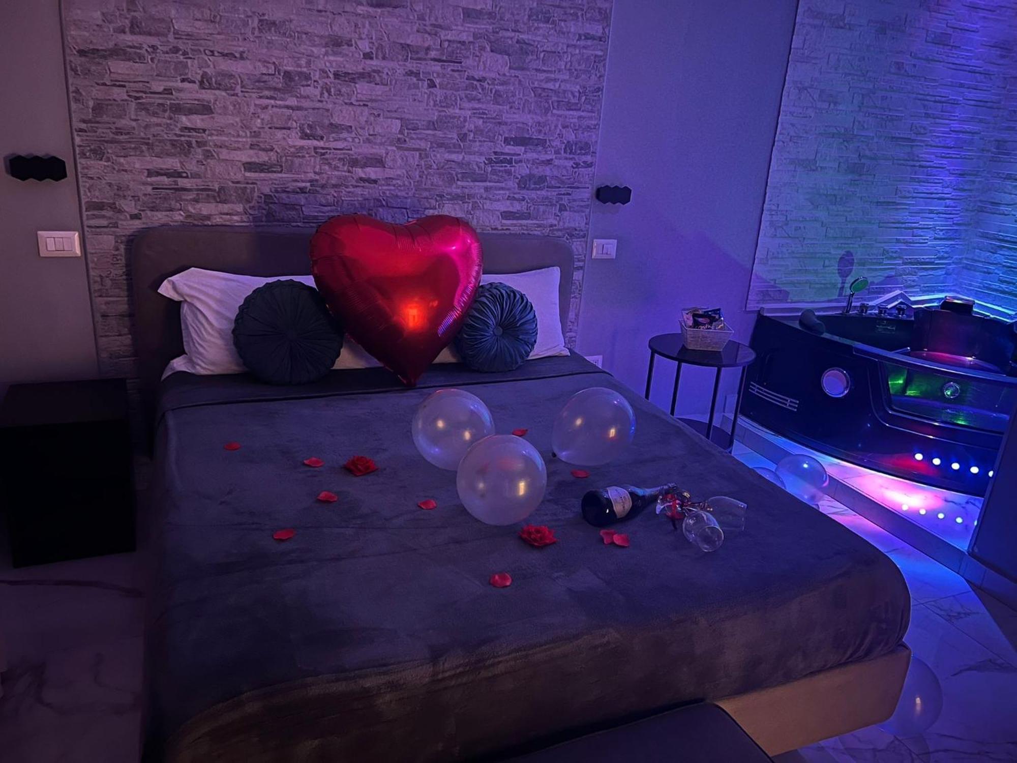 B&B Alla Stazione Наполи Екстериор снимка