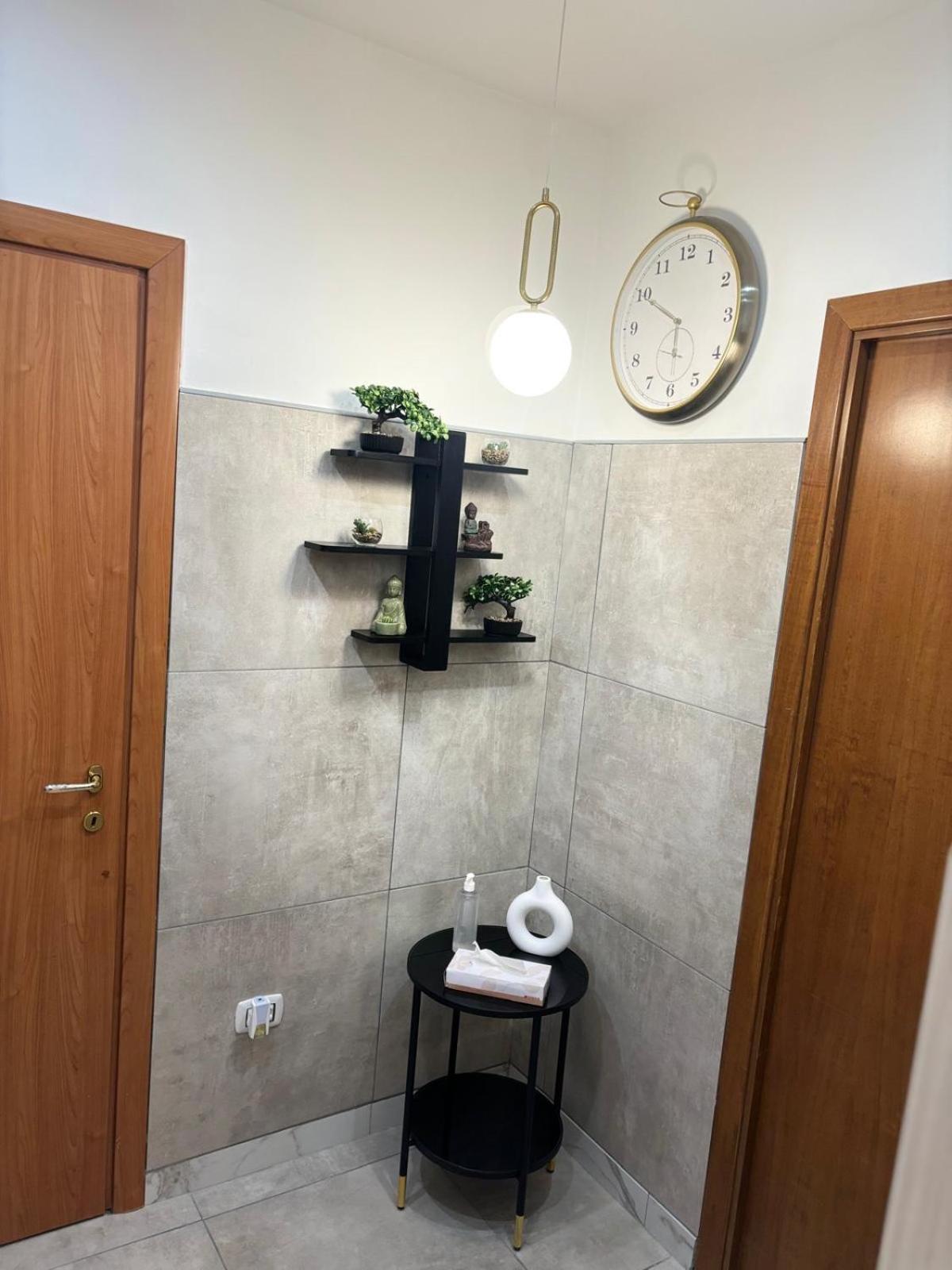 B&B Alla Stazione Наполи Екстериор снимка