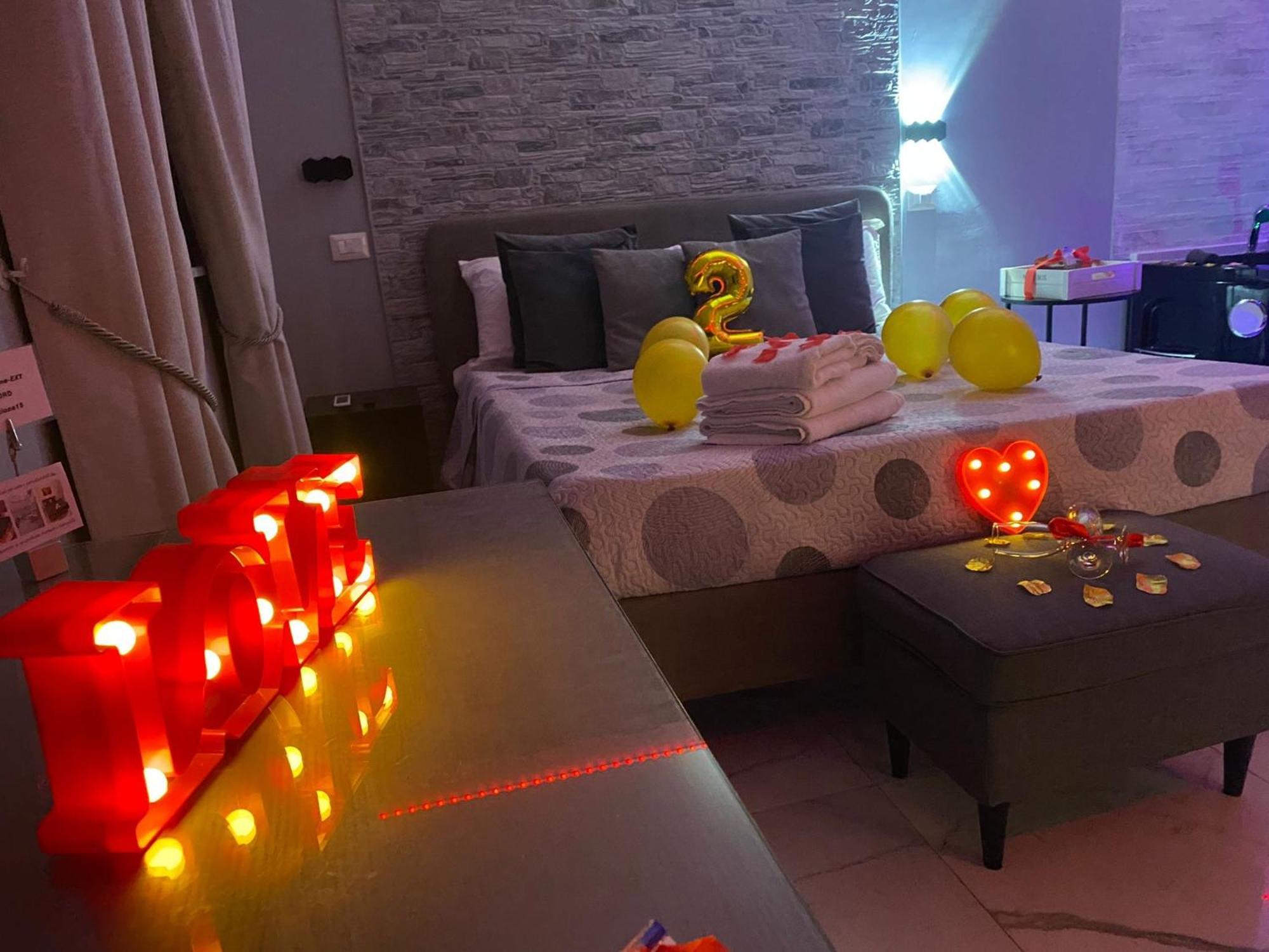 B&B Alla Stazione Наполи Екстериор снимка