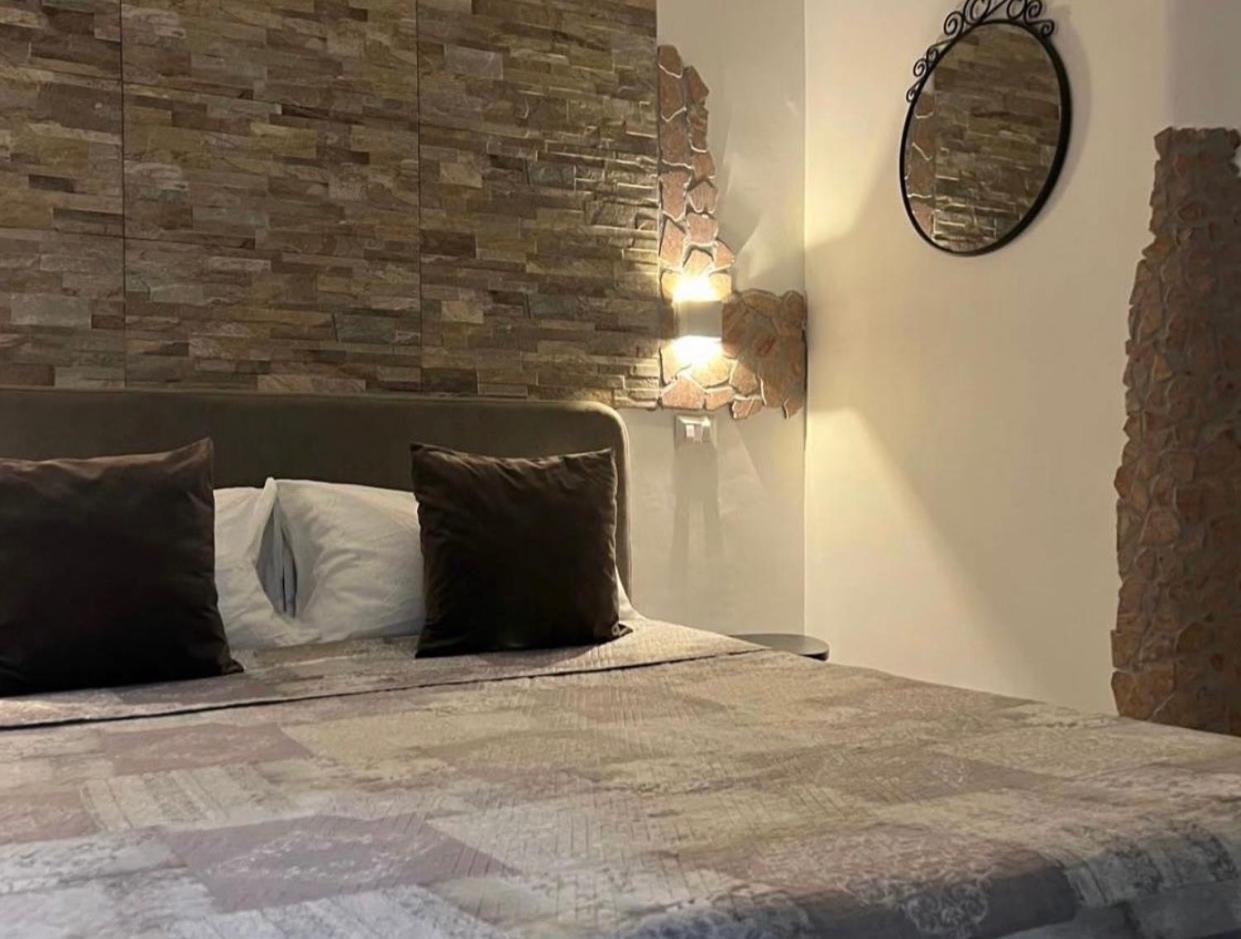 B&B Alla Stazione Наполи Екстериор снимка