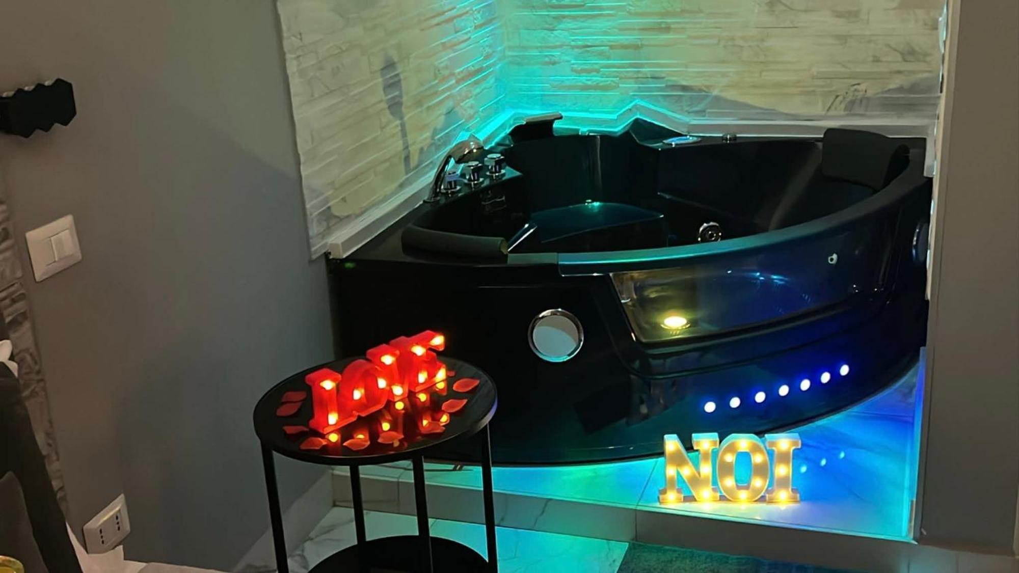 B&B Alla Stazione Наполи Екстериор снимка