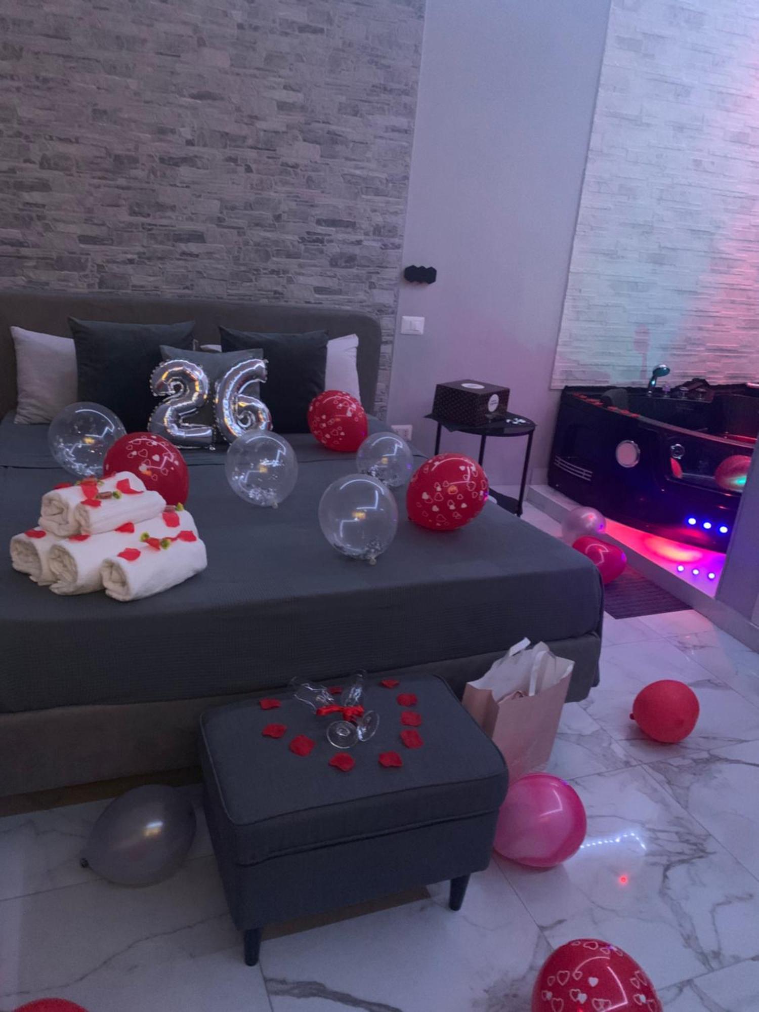 B&B Alla Stazione Наполи Екстериор снимка