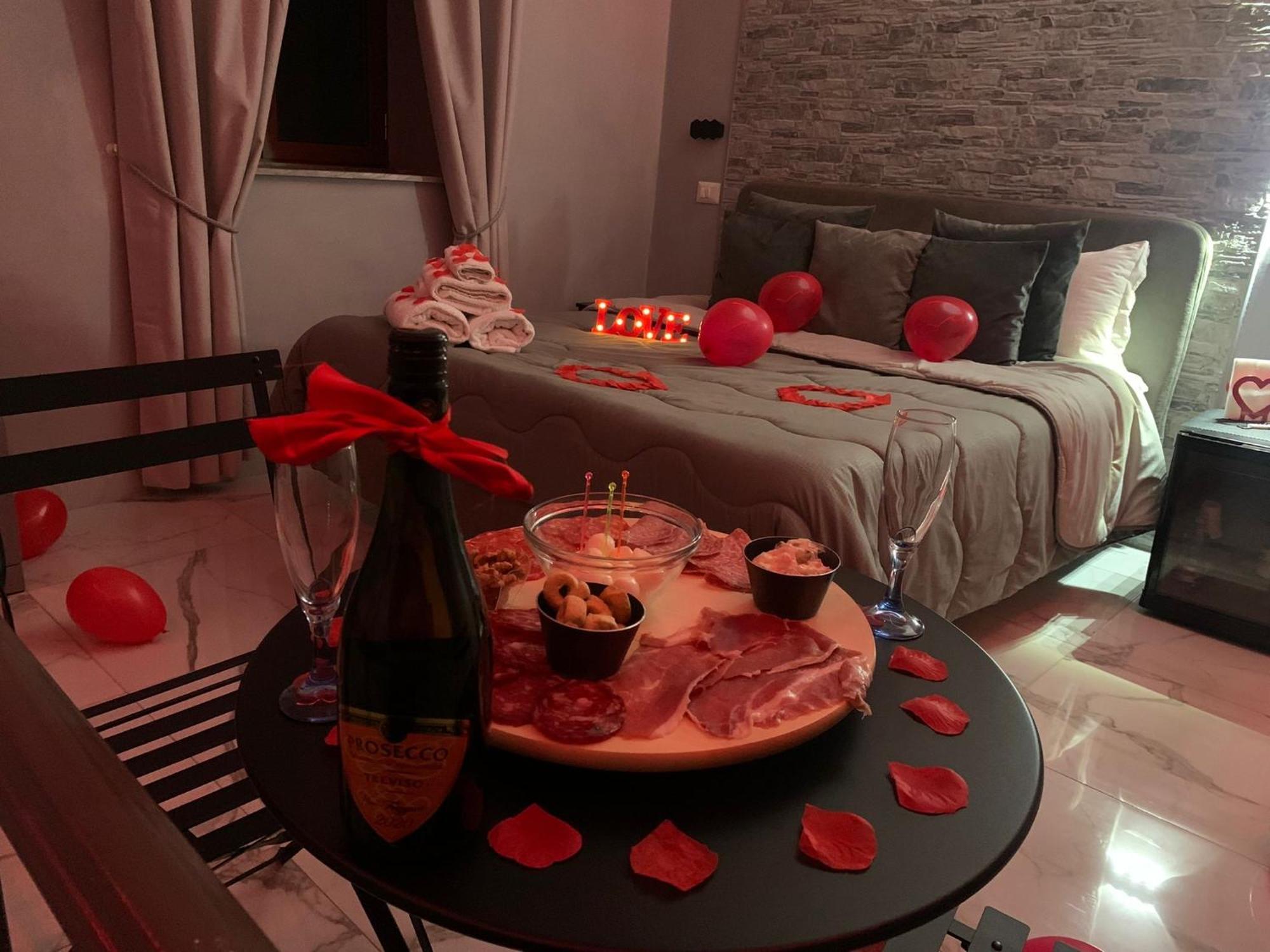 B&B Alla Stazione Наполи Екстериор снимка