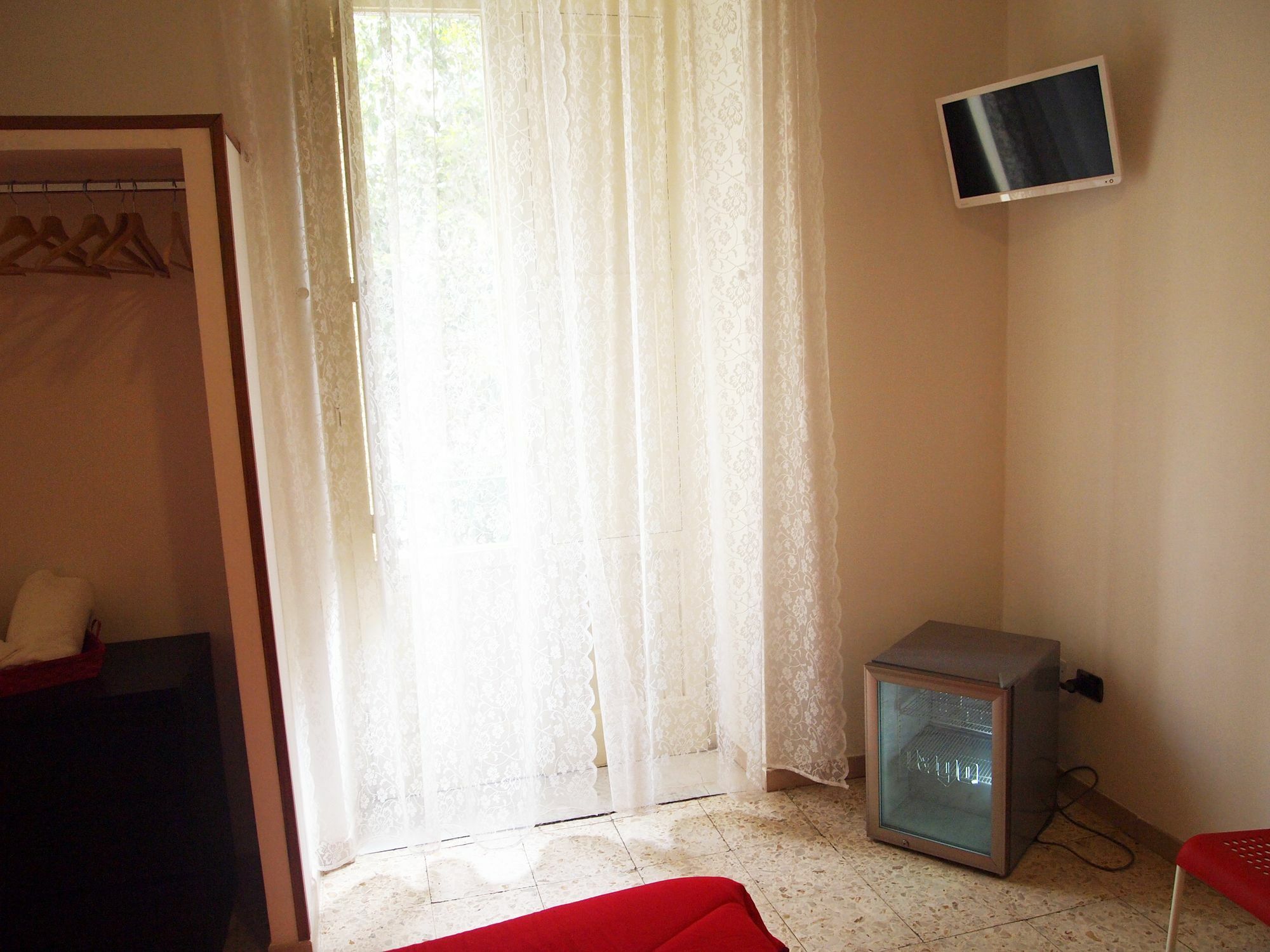B&B Alla Stazione Наполи Екстериор снимка